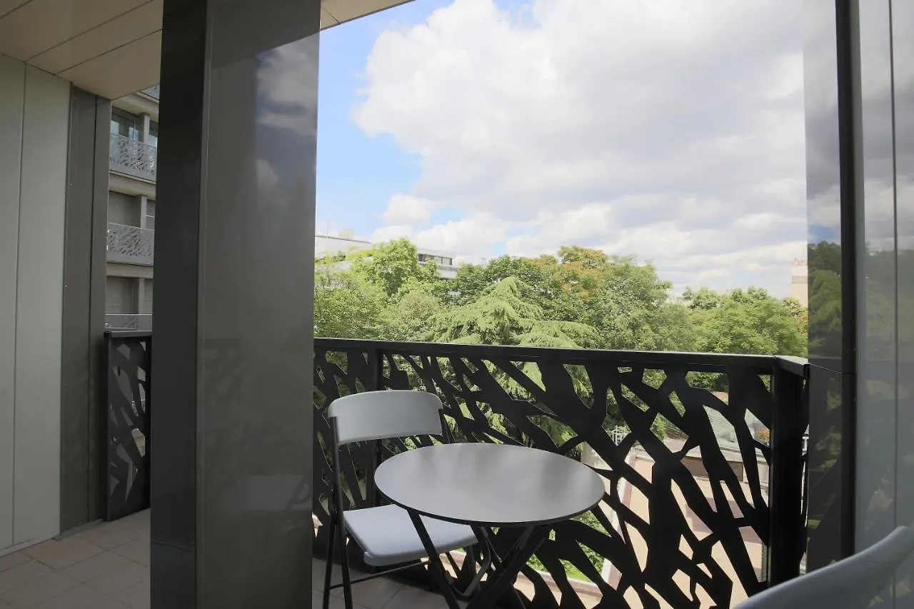 Ponthieu - Hala Apartment *