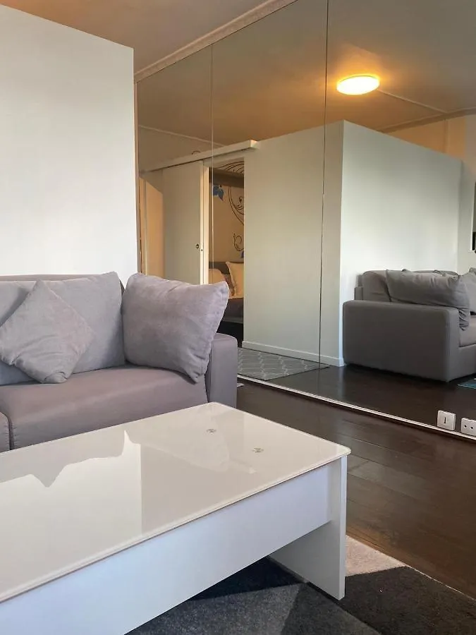 Ponthieu - Hala Apartment